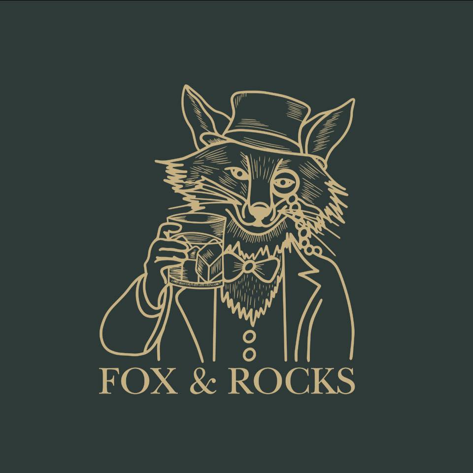 Fox & Rocks 2